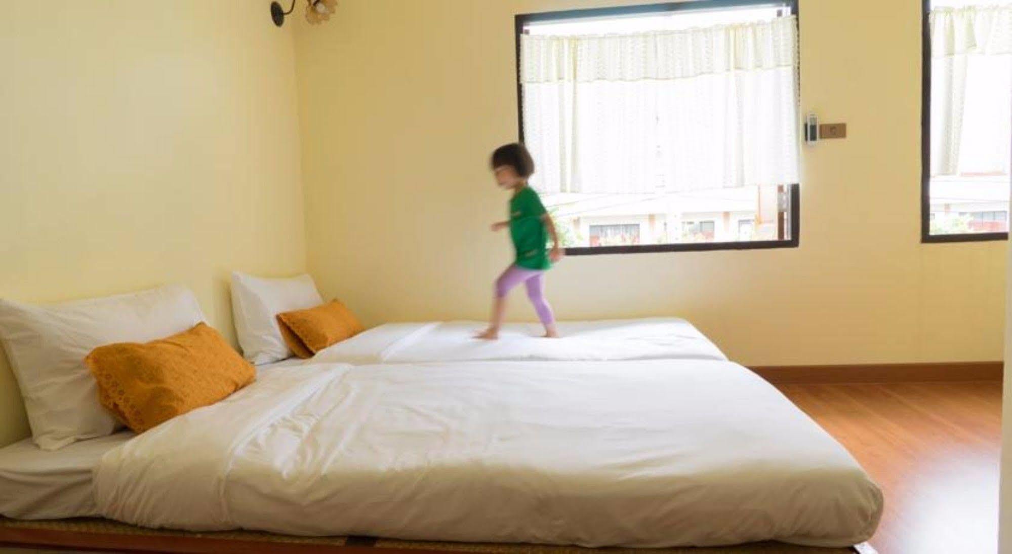 Manon Sleepeatdrink Bed and Breakfast Τσιάνγκ Μάι Εξωτερικό φωτογραφία