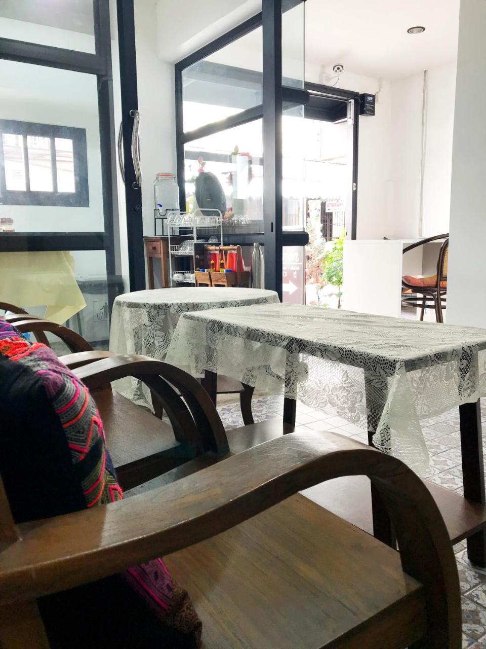 Manon Sleepeatdrink Bed and Breakfast Τσιάνγκ Μάι Εξωτερικό φωτογραφία